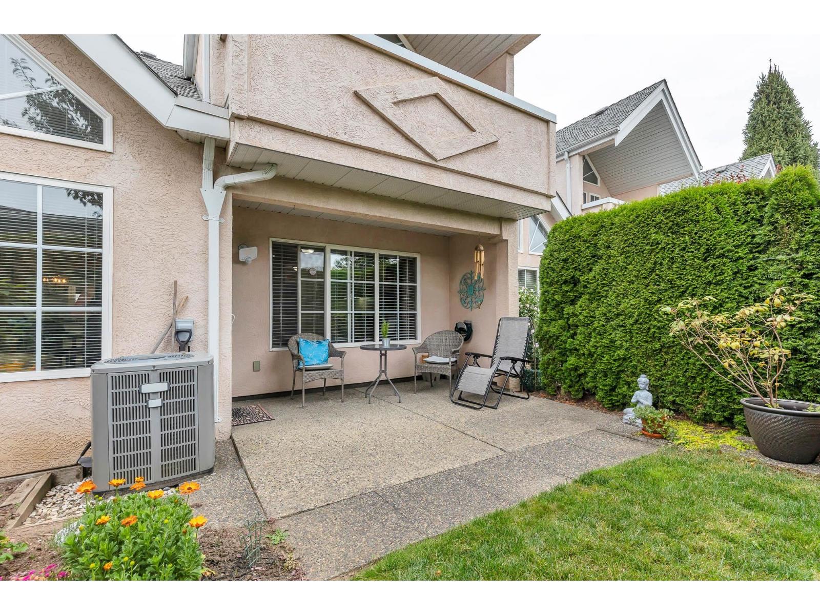 Photo 34 of 3 9574 Woodbine Street Chilliwack Proper East, Chilliwack BC