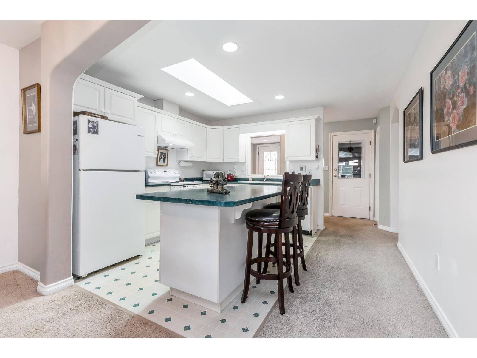 Photo 11 of 3 9574 Woodbine Street Chilliwack Proper East, Chilliwack BC