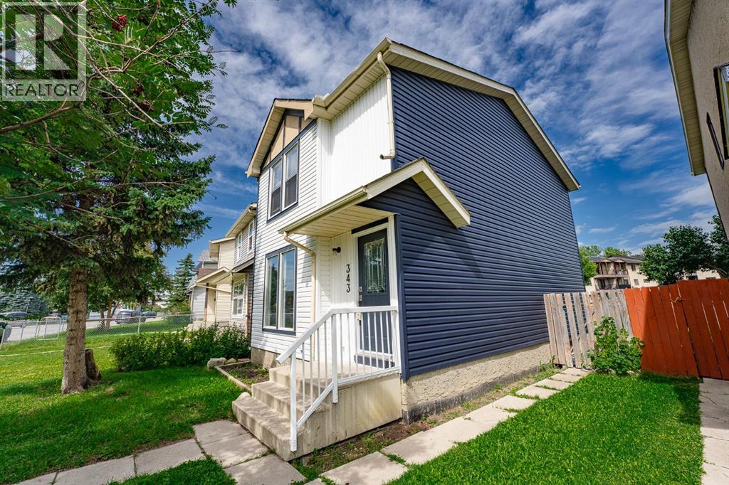 Single Family House for Sale in  Falshire Way NE Falconridge Calgary 