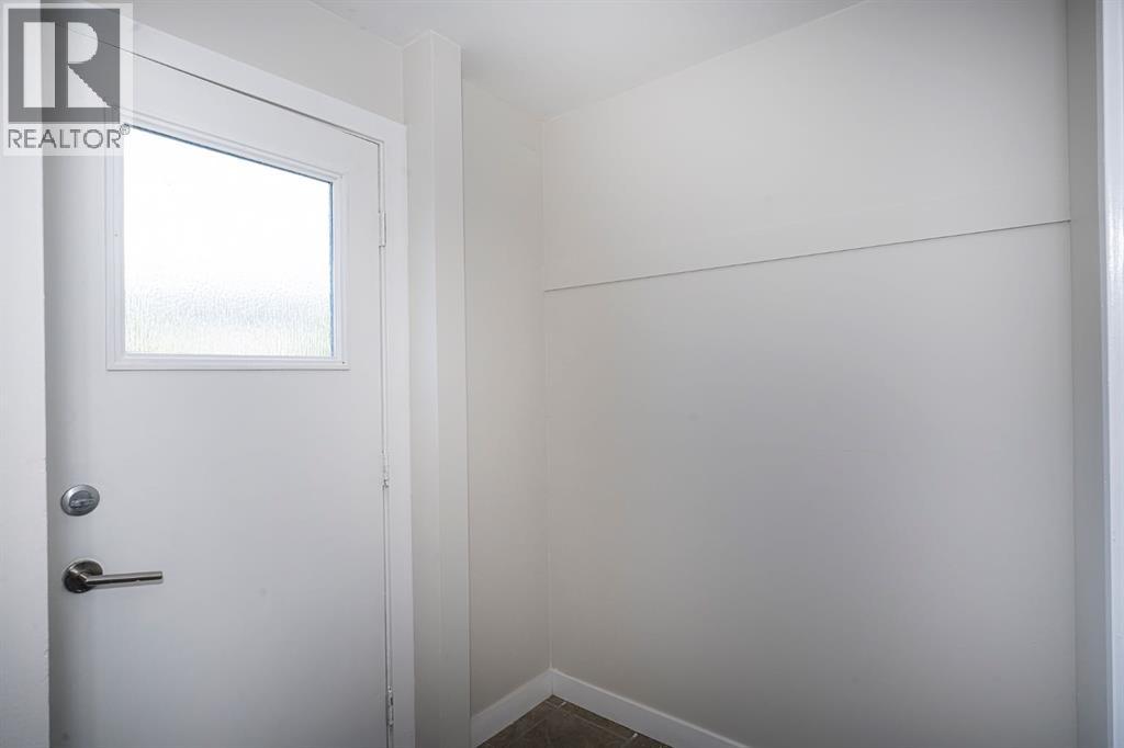 Single Family House for Sale in  Falshire Way NE Falconridge Calgary 