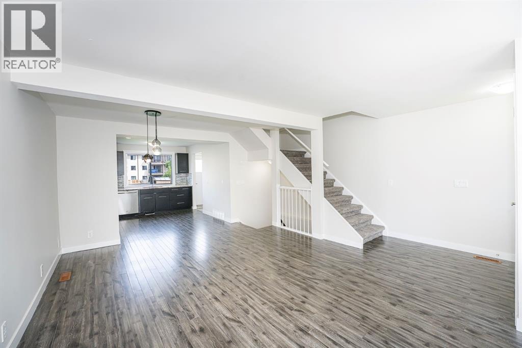 Single Family House for Sale in  Falshire Way NE Falconridge Calgary 