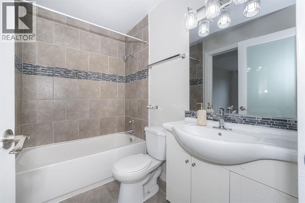 Single Family House for Sale in  Falshire Way NE Falconridge Calgary 