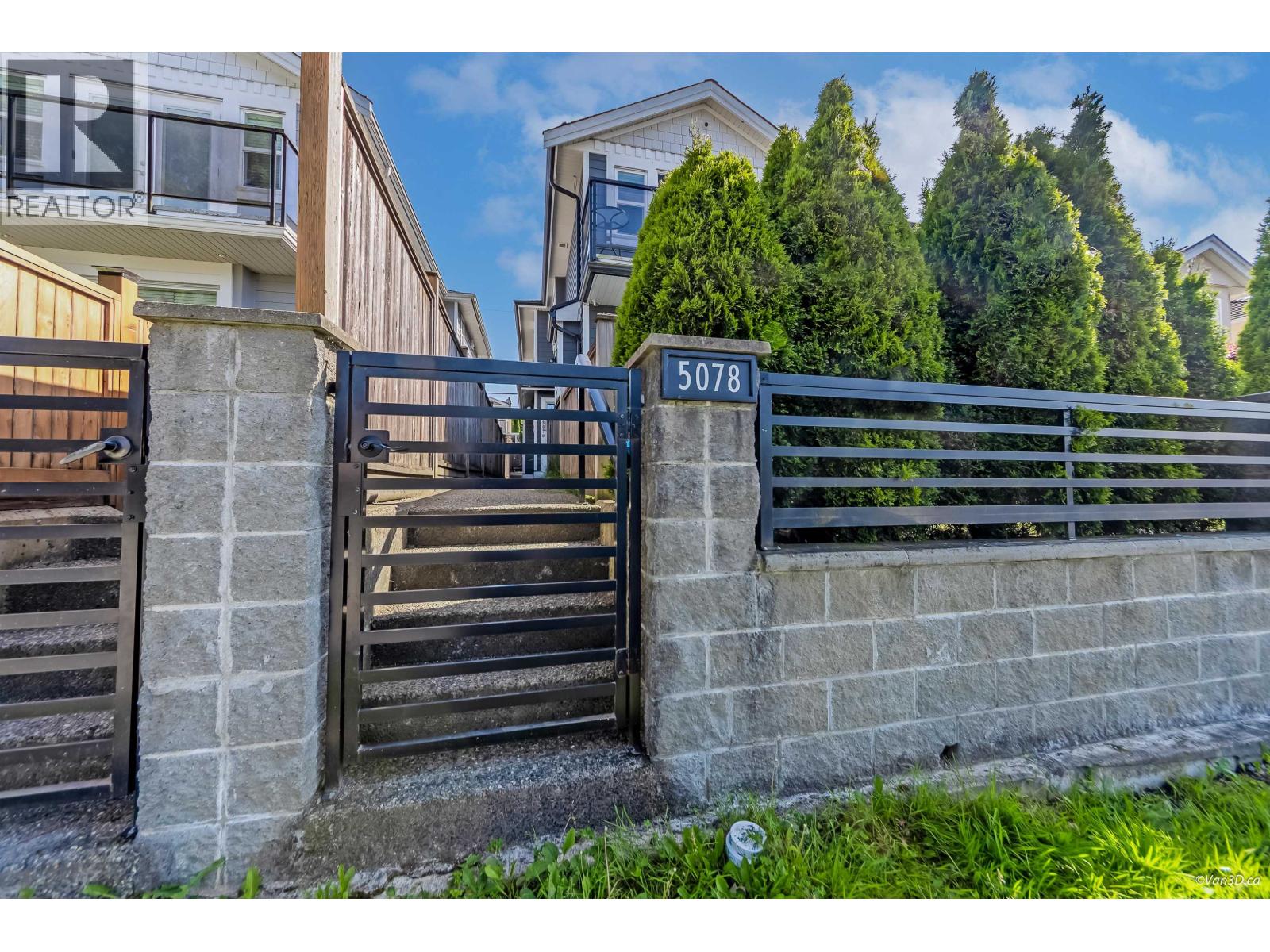 Photo 31 of 5078 Norfolk Street, Burnaby BC