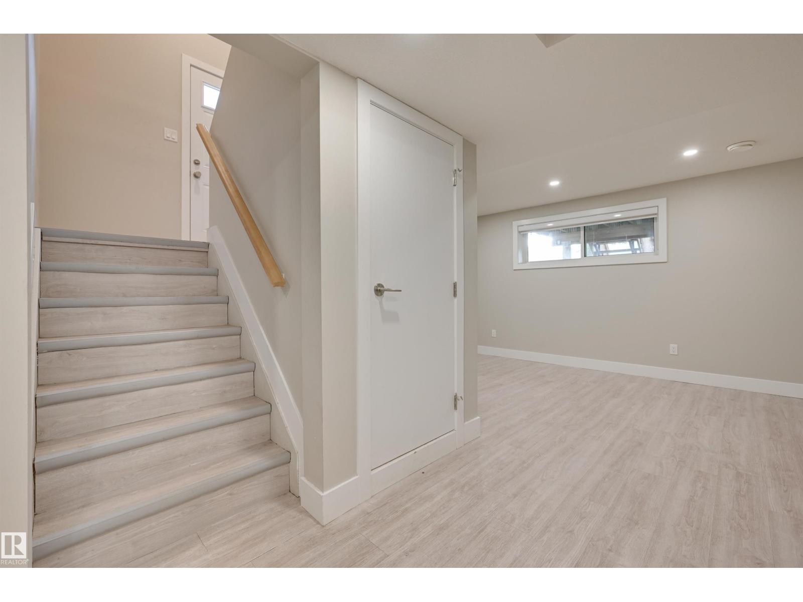 Photo 42 of 12812 12814 125 St Nw Nw, Edmonton AB