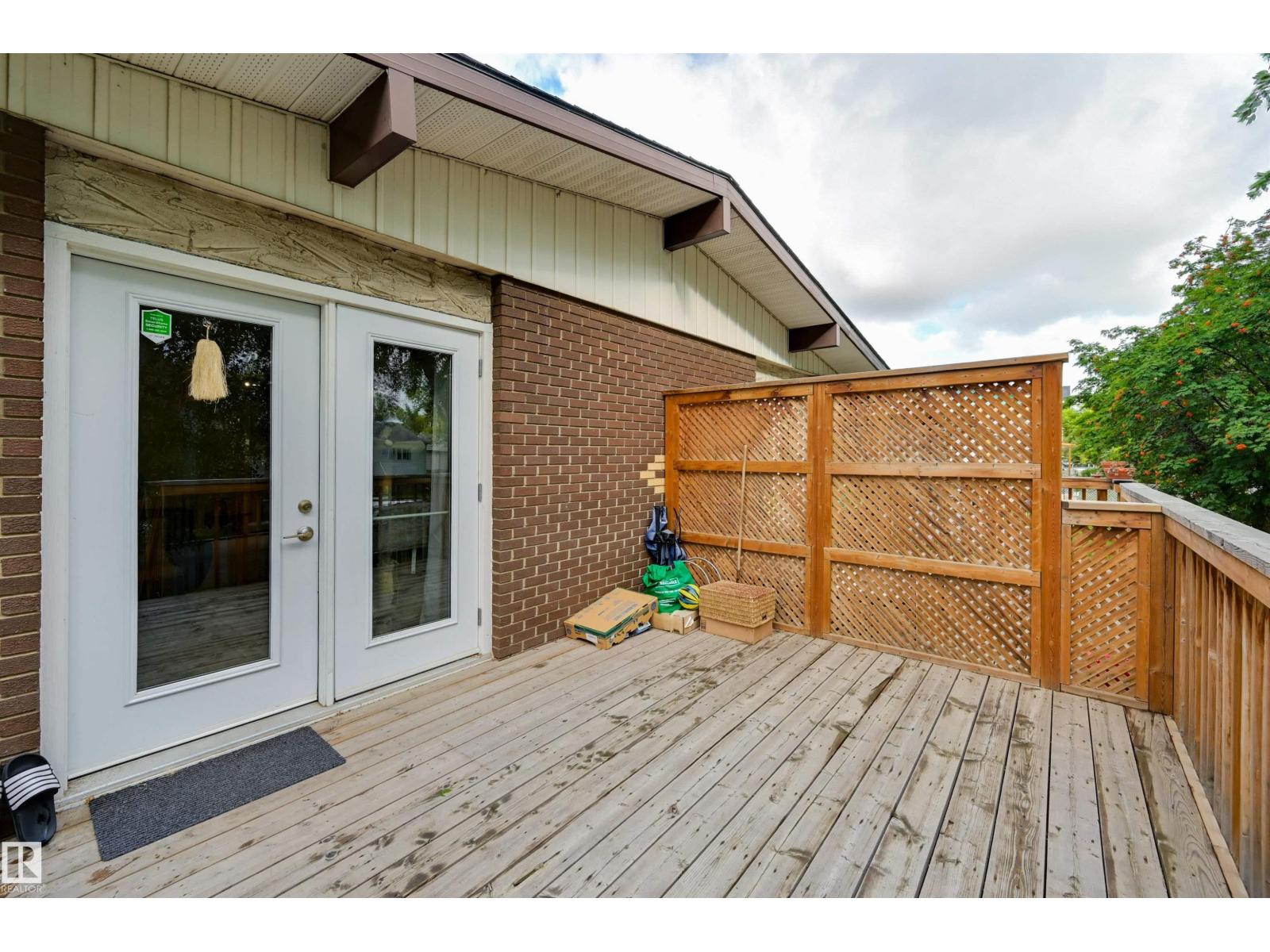 Photo 7 of 12812 12814 125 St Nw Nw, Edmonton AB