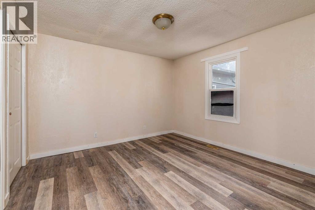 Photo 15 of 4709 50 Street, Lloydminster SK