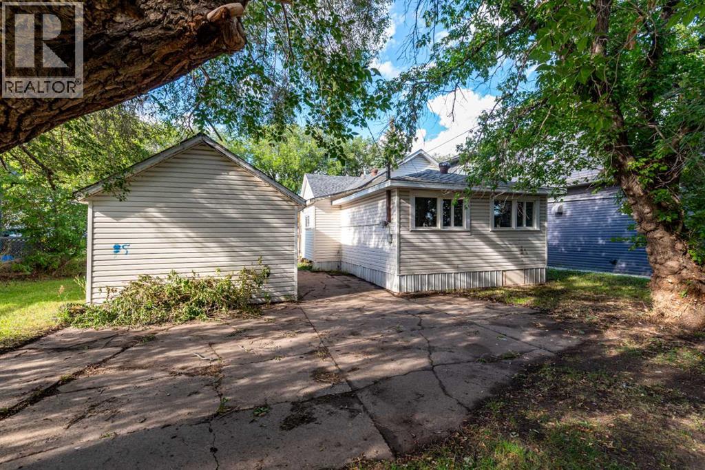 Photo 30 of 4709 50 Street, Lloydminster SK
