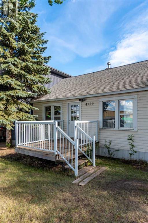 Photo 5 of 4709 50 Street, Lloydminster SK