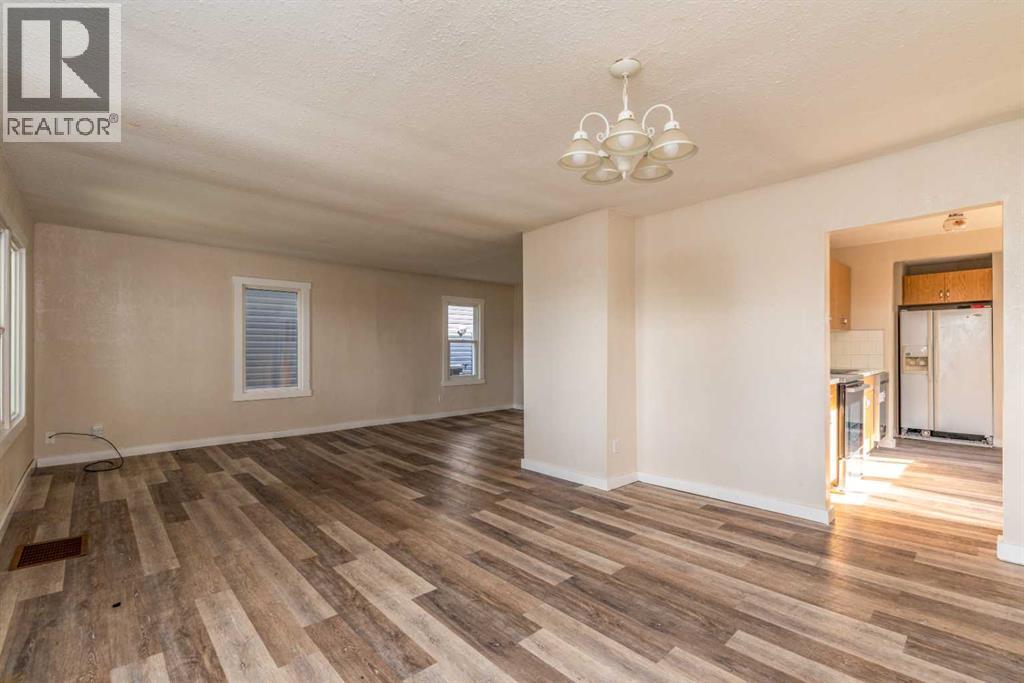 Photo 7 of 4709 50 Street, Lloydminster SK