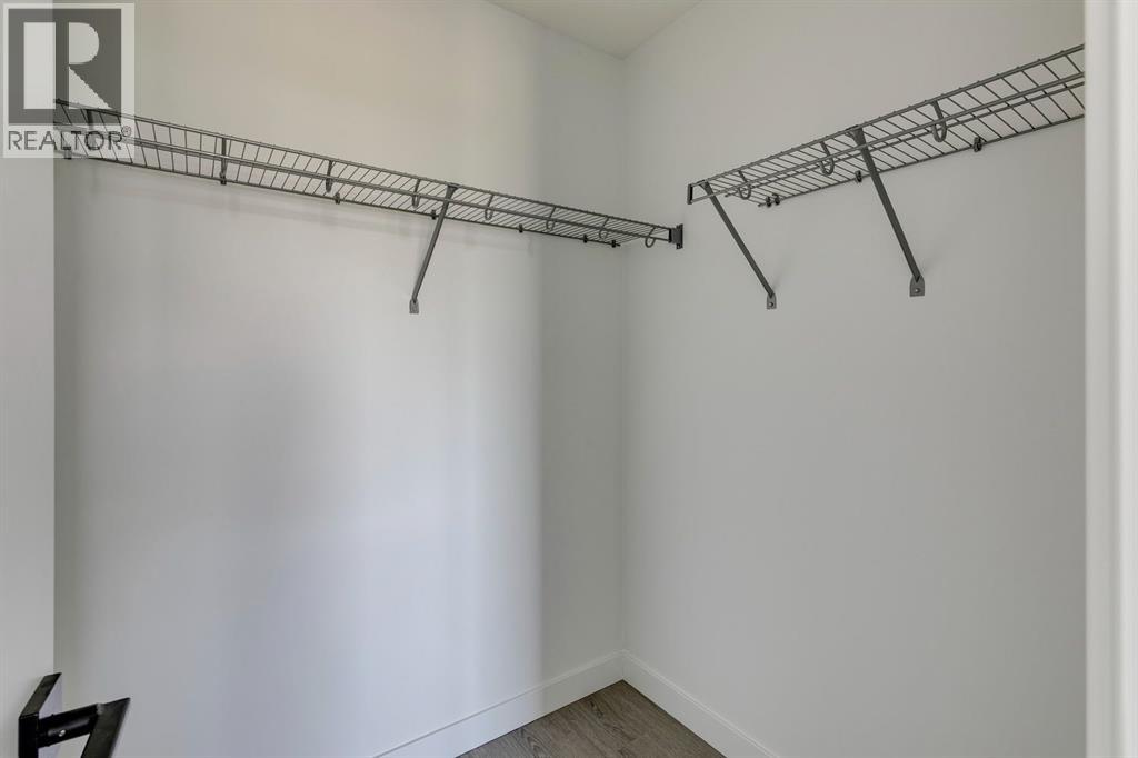 Single Family House for Sale in   University Avenue NW University District Calgary 
