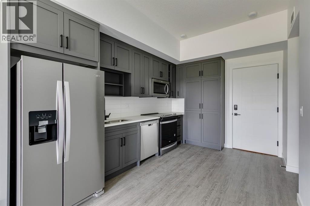 Single Family House for Sale in   University Avenue NW University District Calgary 