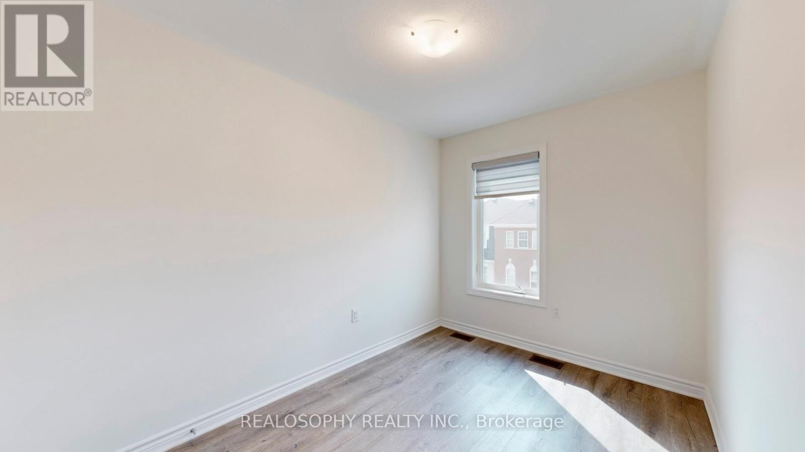 Photo 32 of 211 1034 Relection Place, Pickering ON