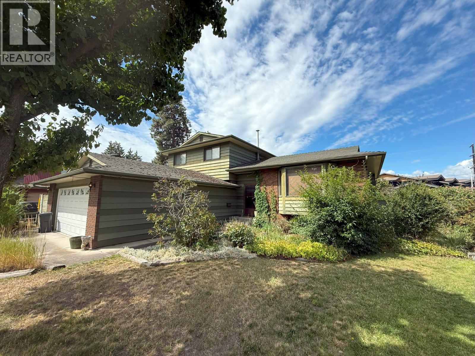 620 Tomby Court, Kelowna