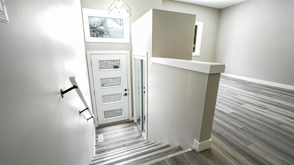 Photo 9 of 1434 Roy Avenue, Winnipeg MB