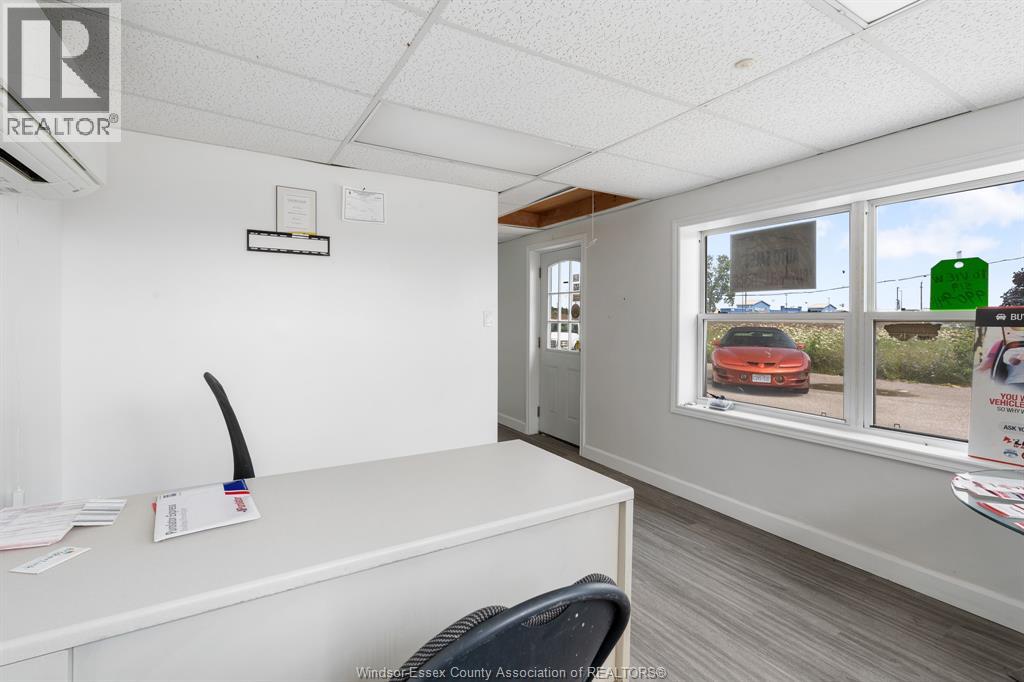 Photo 14 of 6642 Tecumseh Road East, Windsor ON