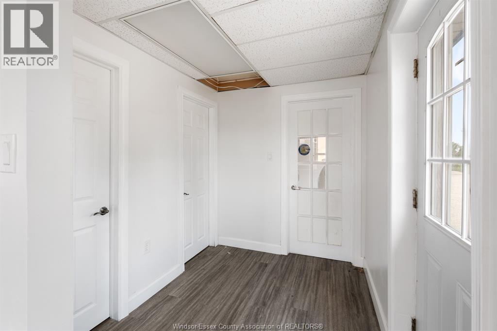Photo 16 of 6642 Tecumseh Road East, Windsor ON