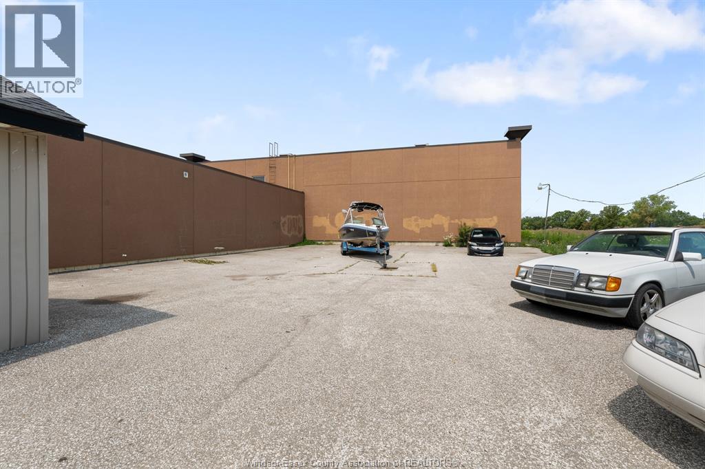 Photo 21 of 6642 Tecumseh Road East, Windsor ON