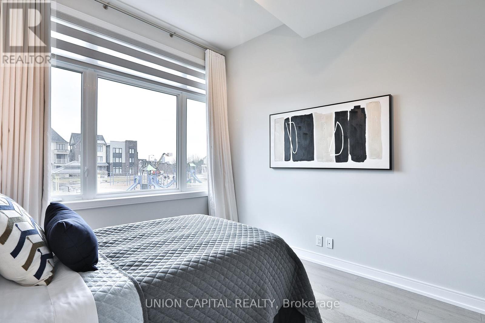 Photo 37 of 9 Kohn Lane, Markham ON