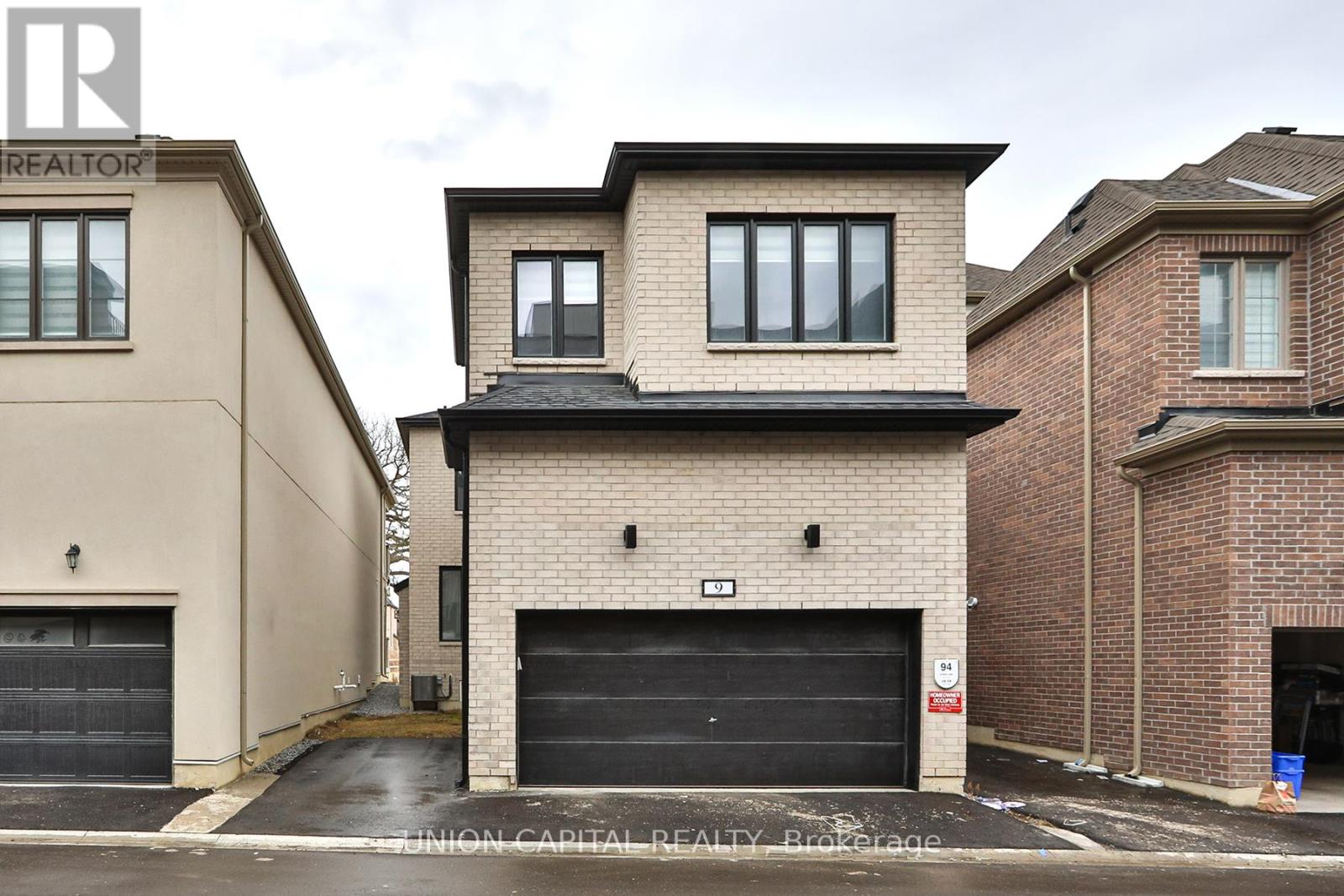 Photo 43 of 9 Kohn Lane, Markham ON