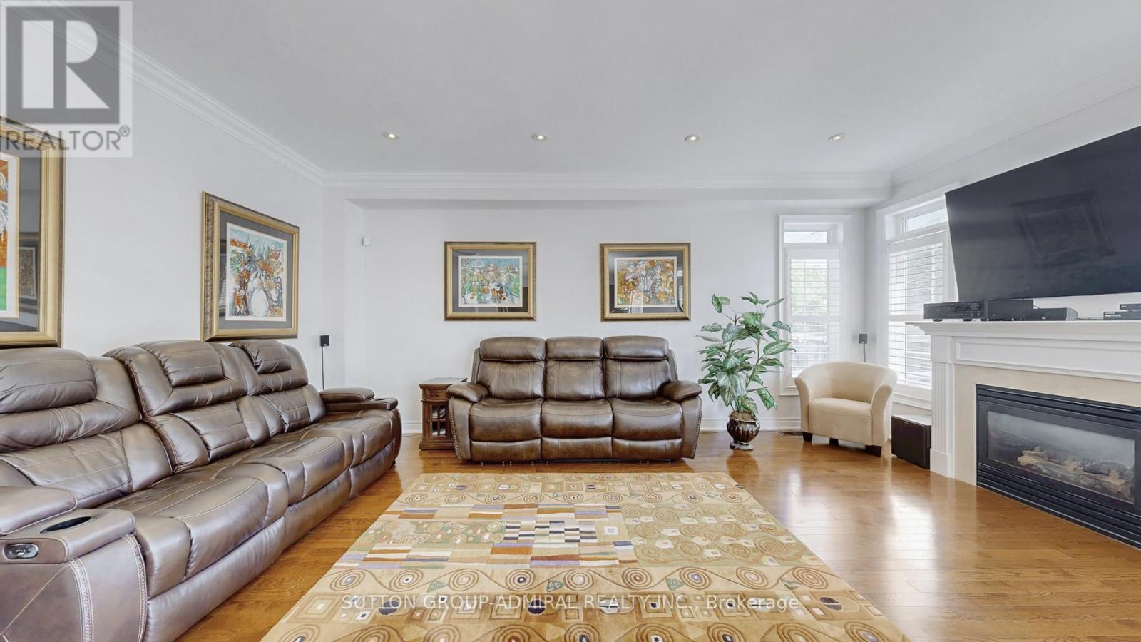 Photo 10 of 197 Israel Zilber Drive, Vaughan ON