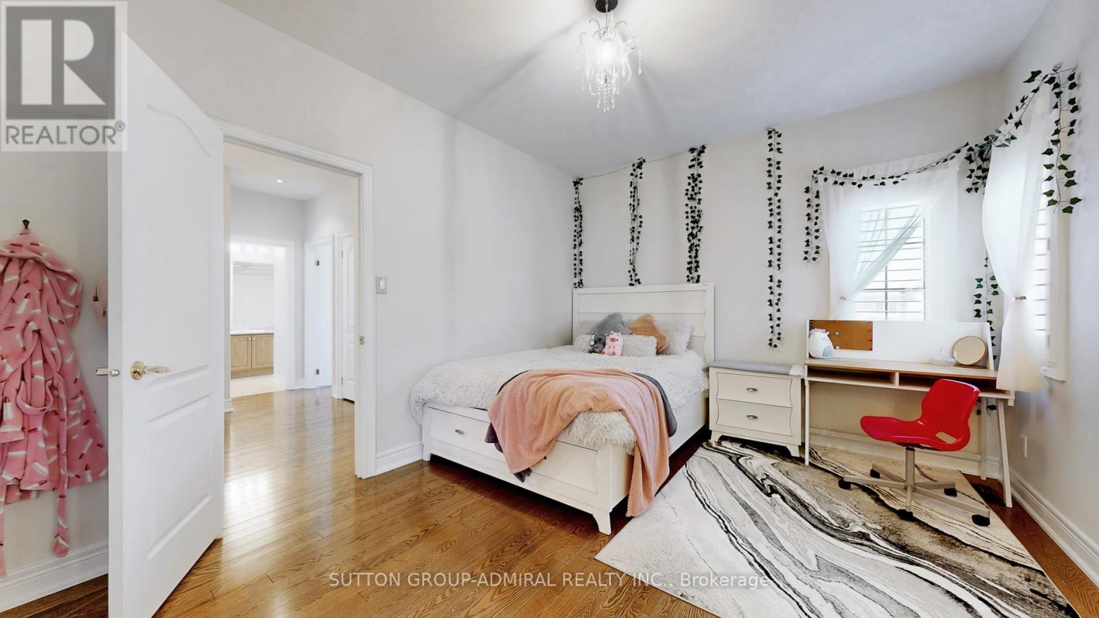 Photo 27 of 197 Israel Zilber Drive, Vaughan ON