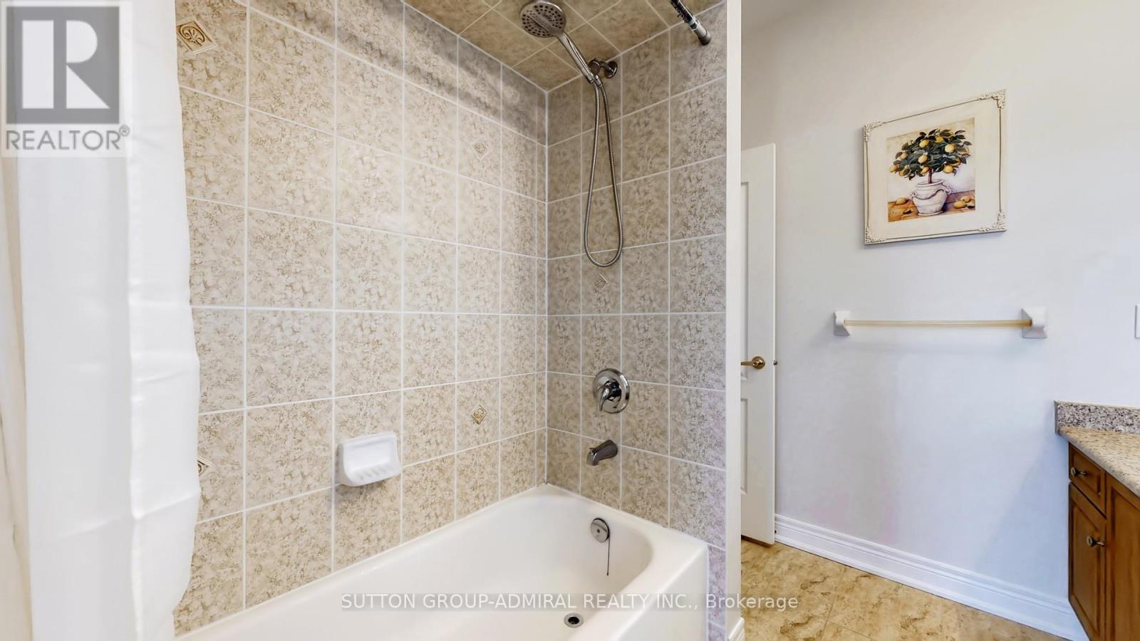 Photo 36 of 197 Israel Zilber Drive, Vaughan ON