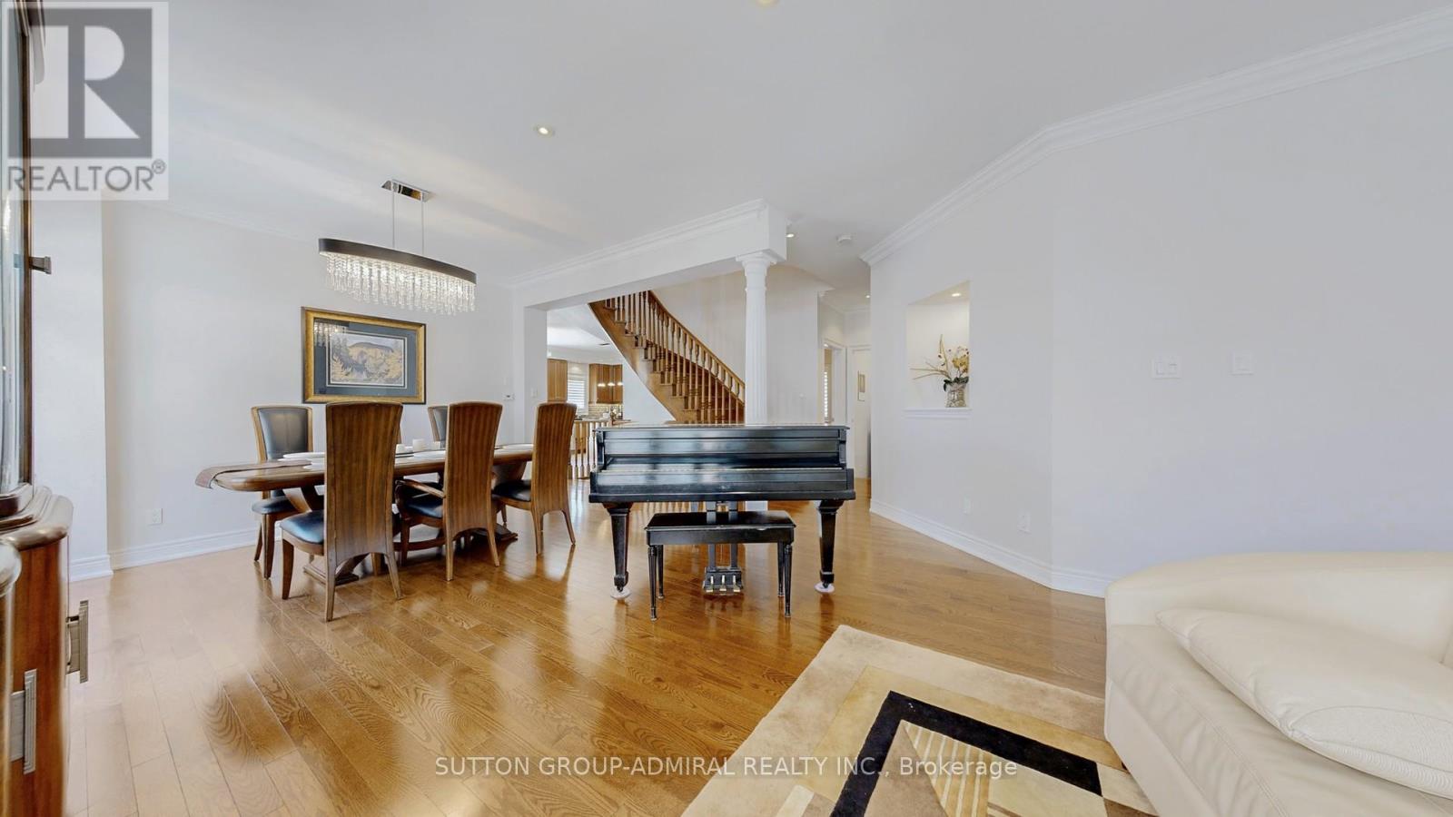 Photo 6 of 197 Israel Zilber Drive, Vaughan ON