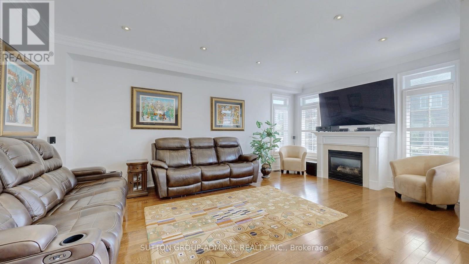 Photo 9 of 197 Israel Zilber Drive, Vaughan ON