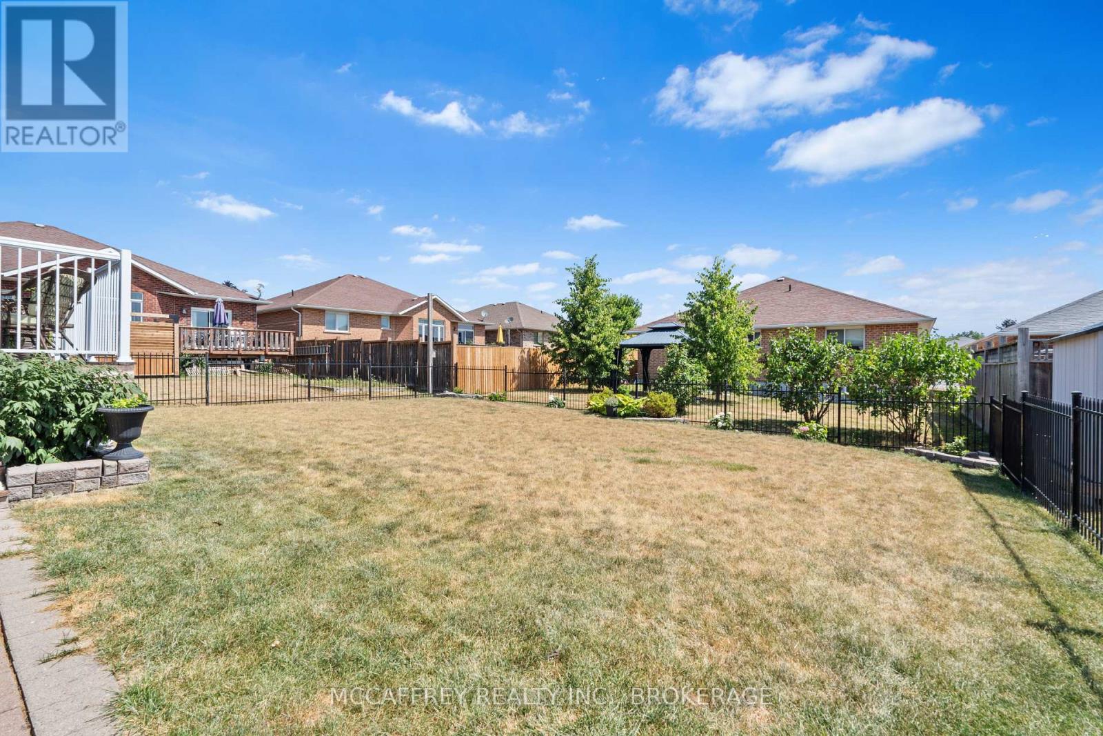 Photo 42 of 27 Ashwood Crescent, Greater Napanee ON