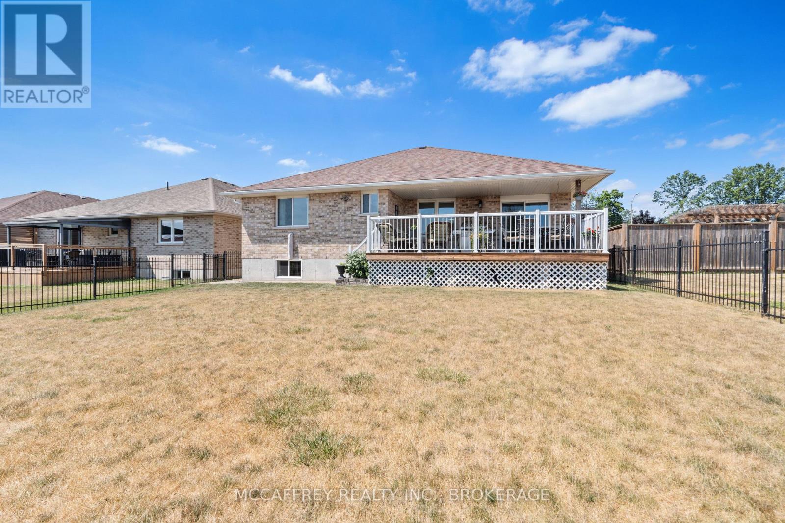 Photo 44 of 27 Ashwood Crescent, Greater Napanee ON