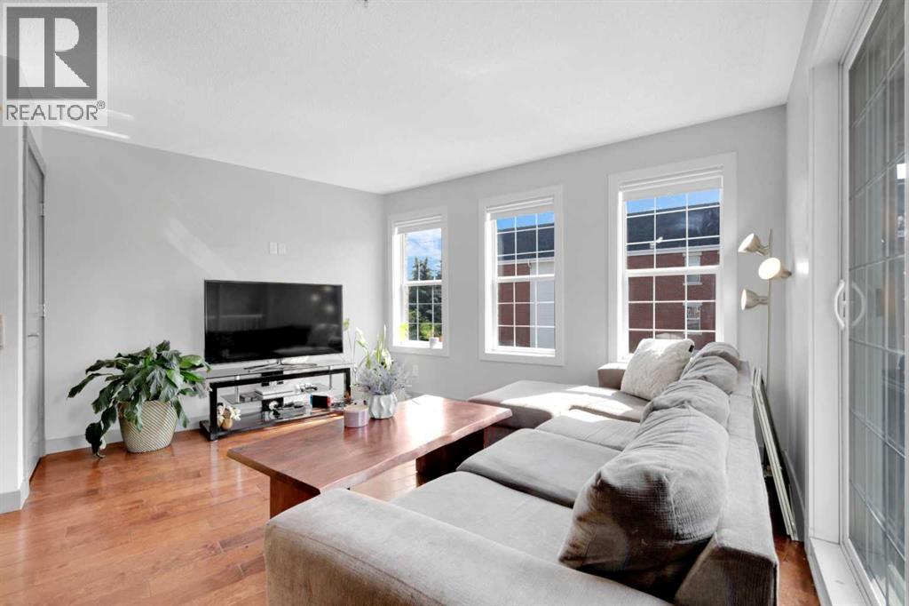 Single Family House Multi-level for Sale in    Avenue SW Garrison Woods Calgary 