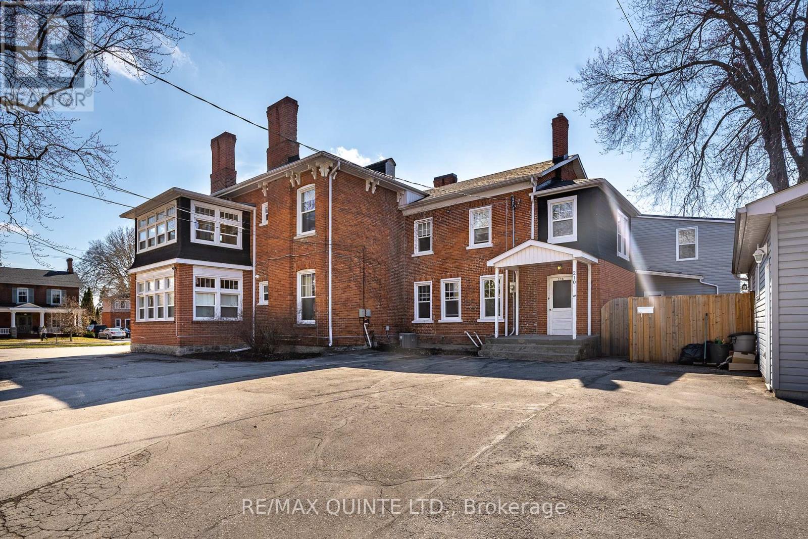 156 BRIDGE STREET E - 50
