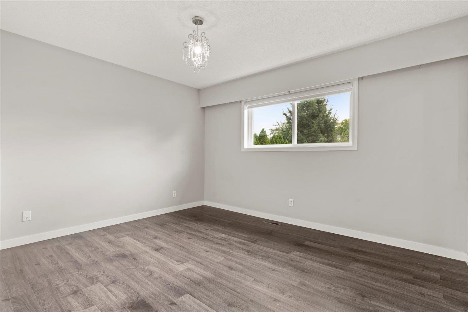 Photo 16 of 6532 Dayton Drive Sardis South, Chilliwack BC