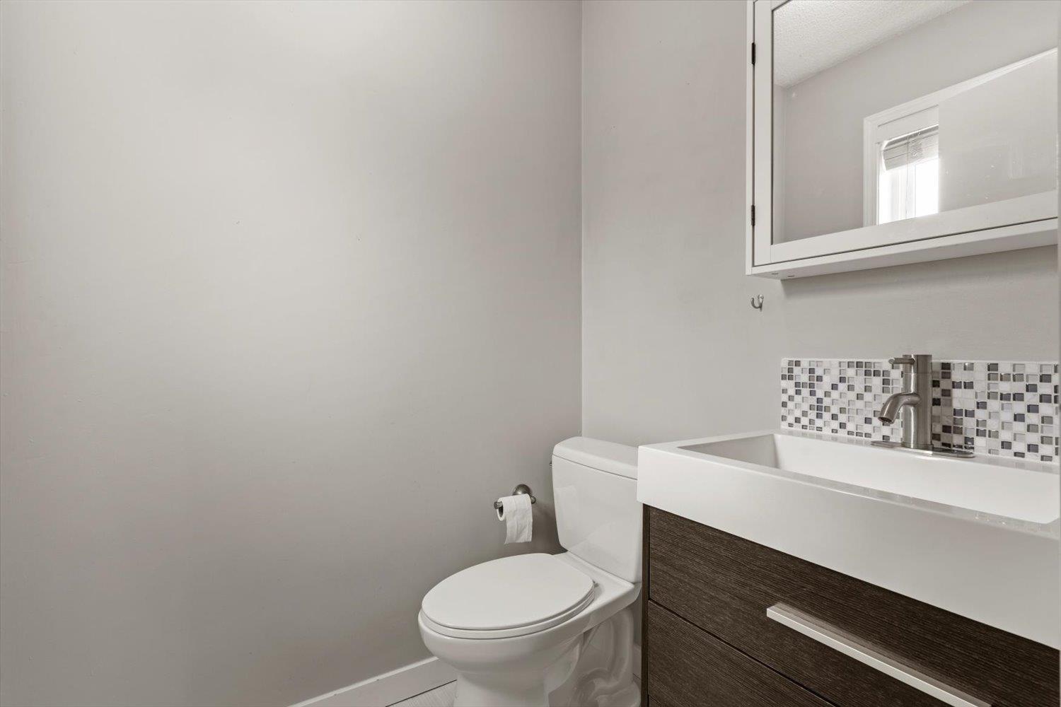 Photo 25 of 6532 Dayton Drive Sardis South, Chilliwack BC