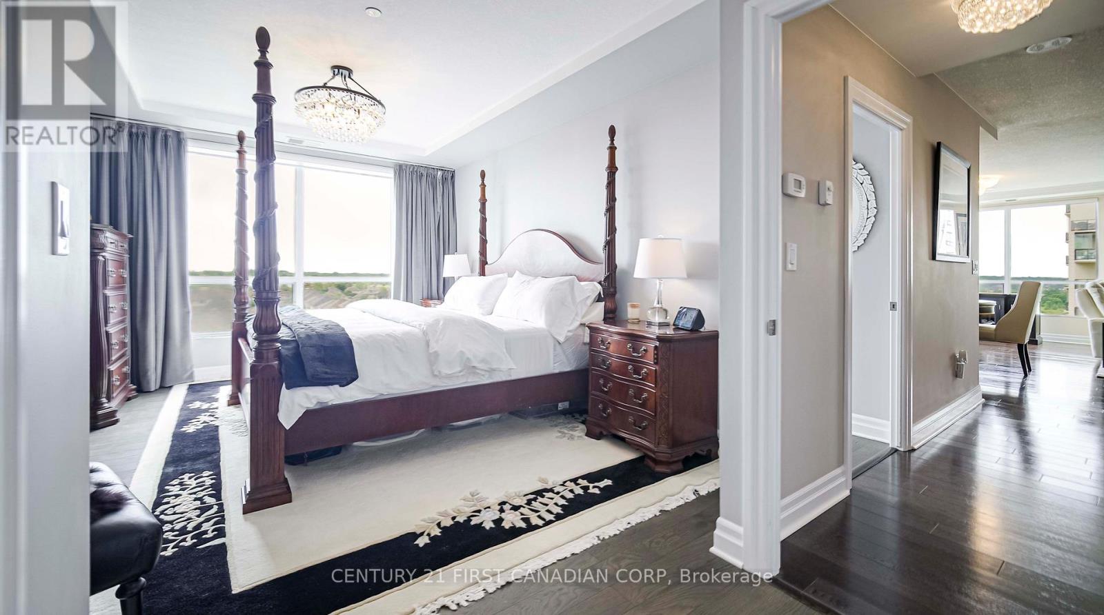 Photo 29 of 810 240 Villagewalk Boulevard, London North ON