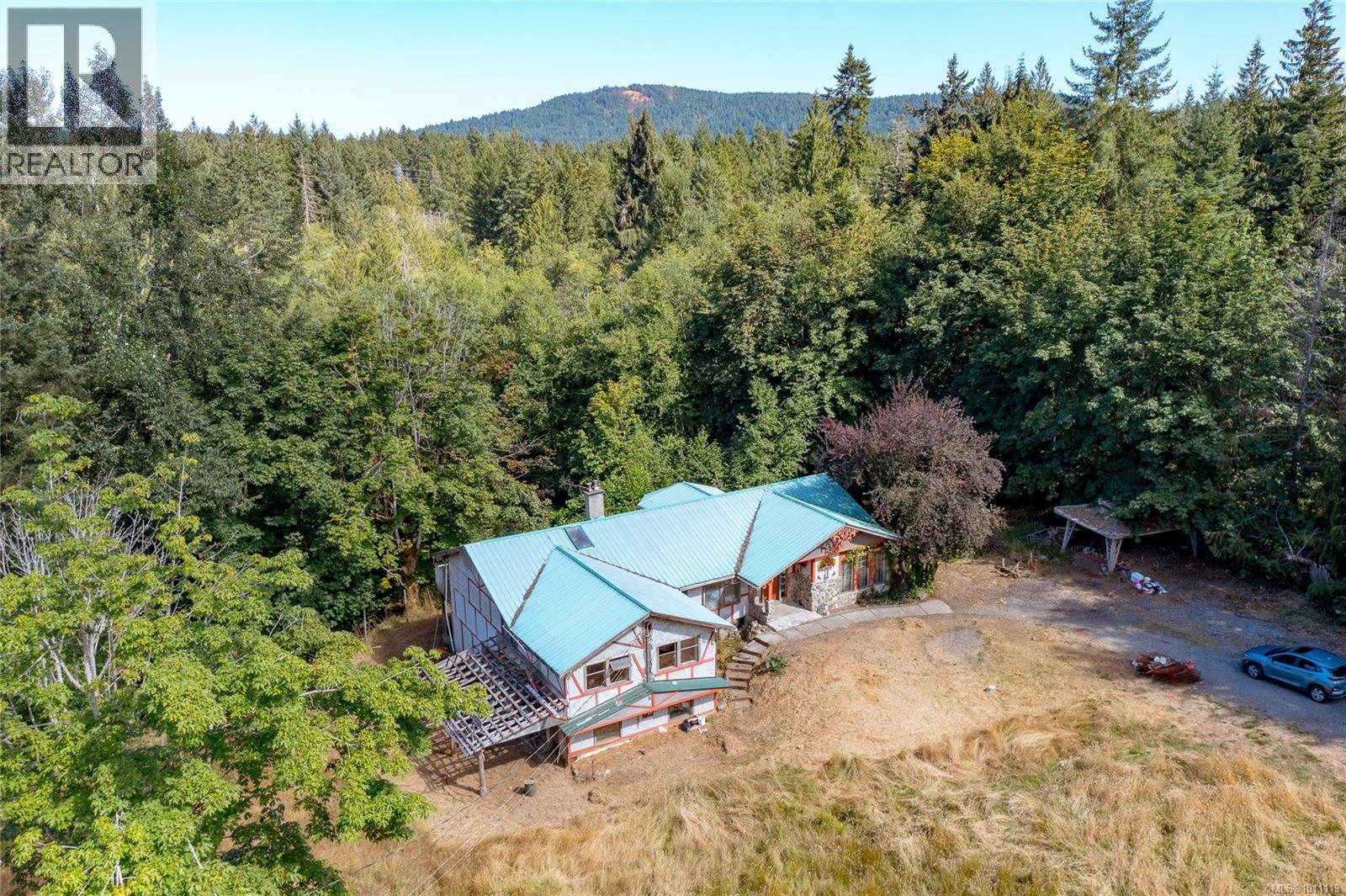 3761 Rosedale Rd, Cobble Hill