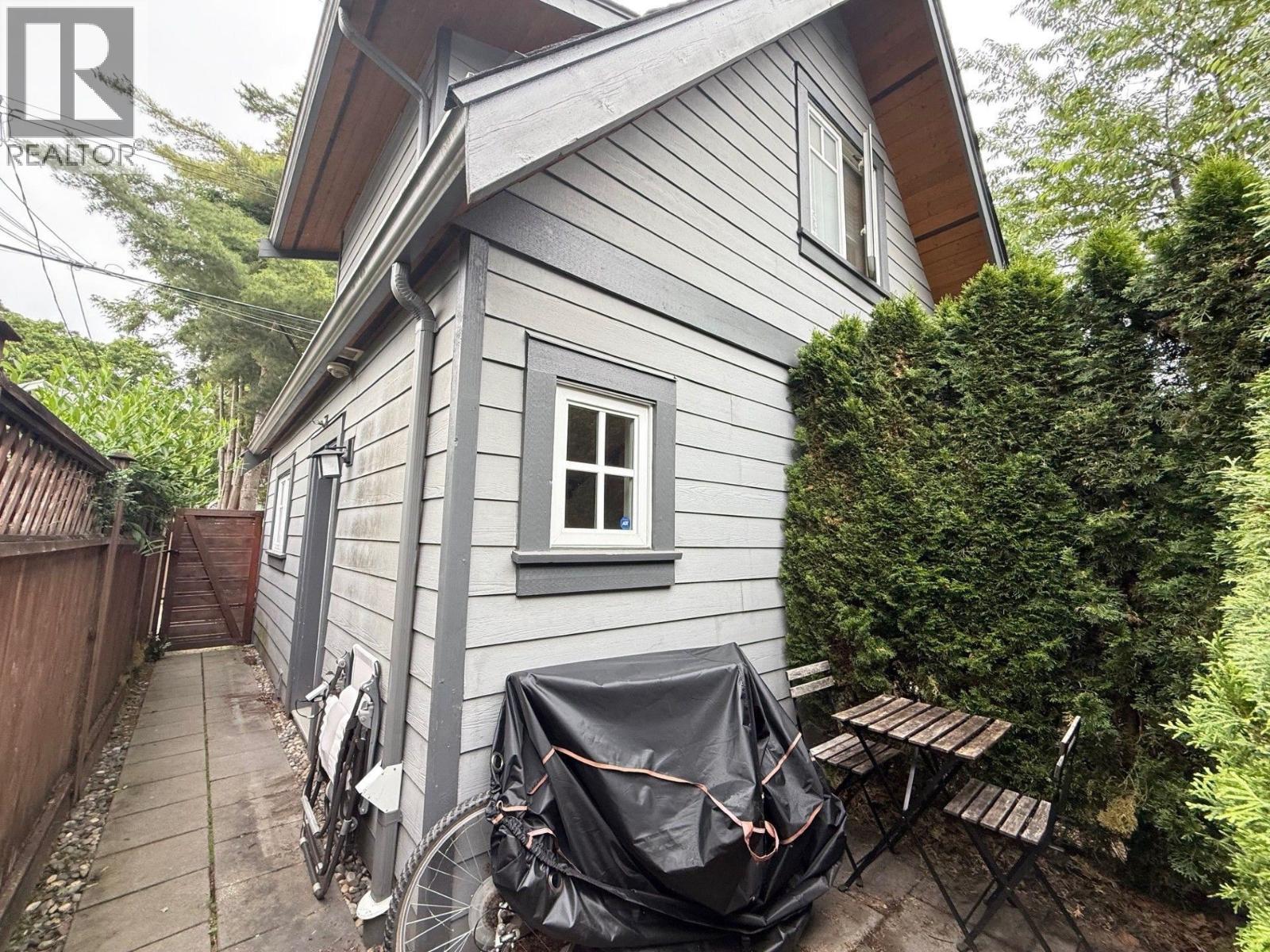 Photo 9 of 3311 W 12 Th Avenue, Vancouver BC