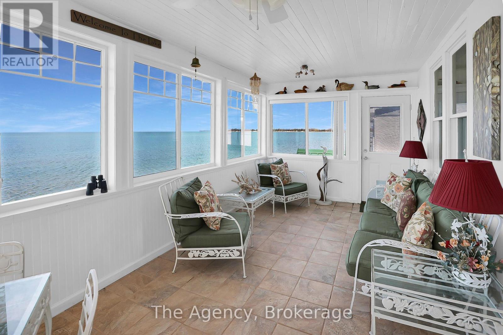 Photo 16 of 11611 Beach Road W, Wainfleet ON