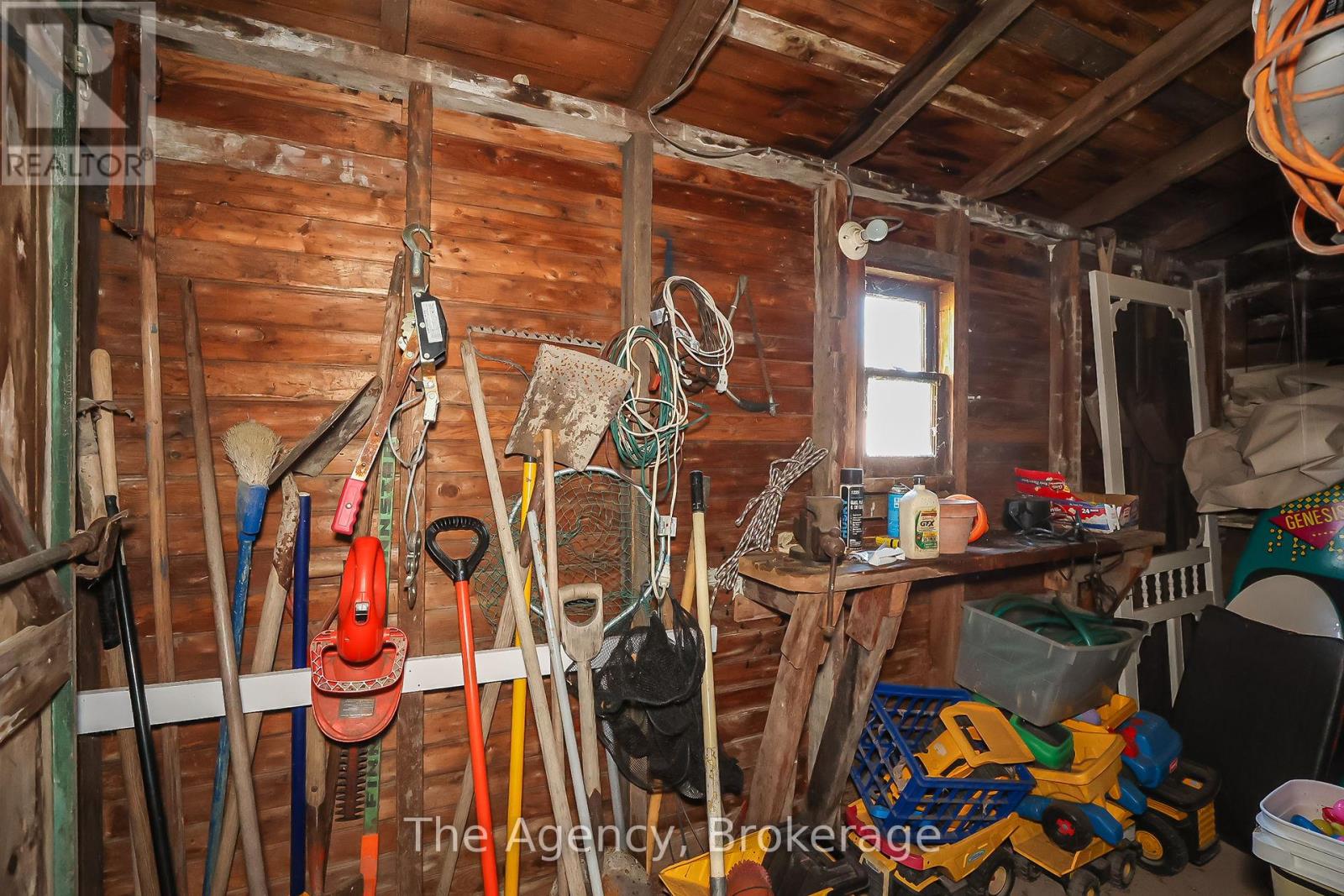 Photo 36 of 11611 Beach Road W, Wainfleet ON