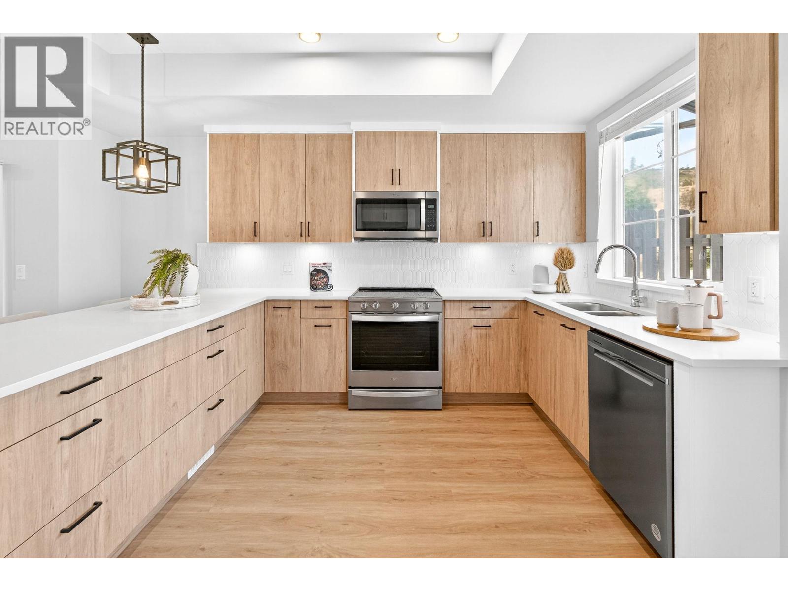 189 4025 Gellatly Road South, West Kelowna