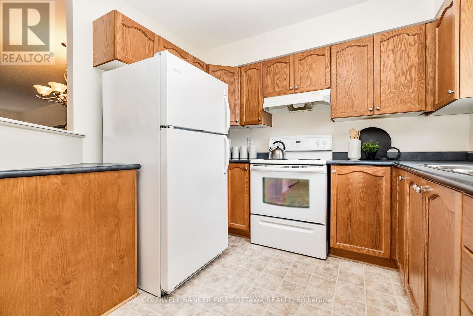 Photo 9 of 389 Wiffen Private, Ottawa ON