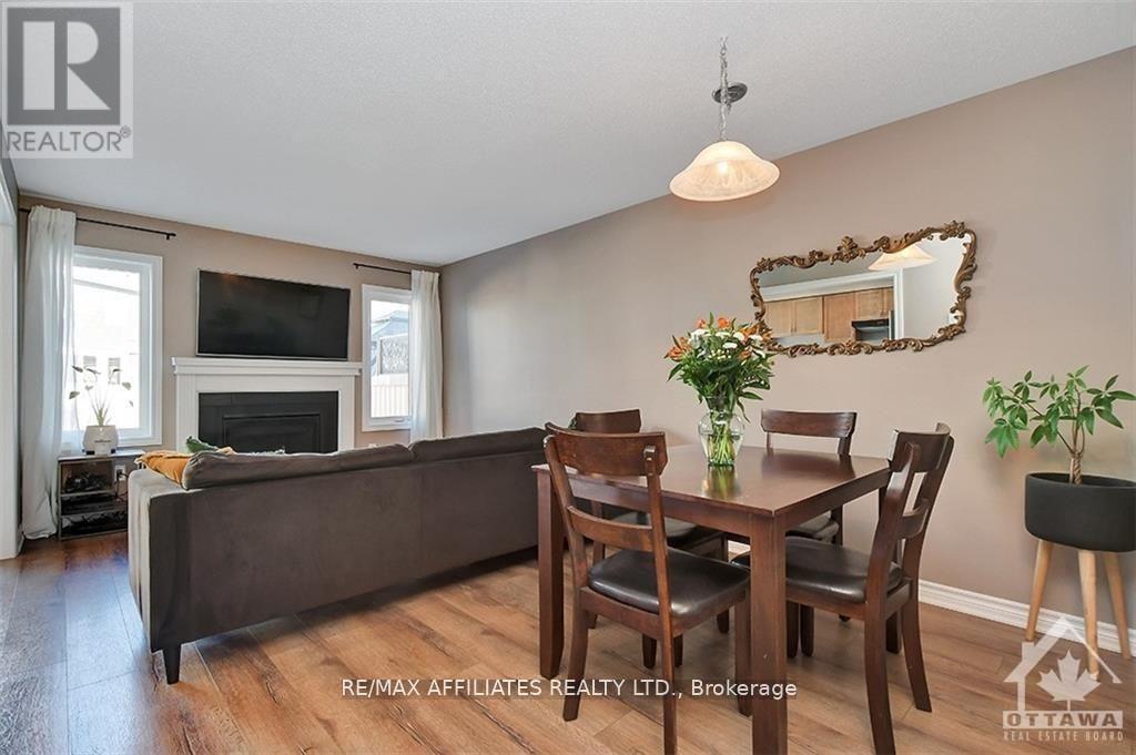 Photo 10 of 514 Broadleaf Street, Ottawa ON