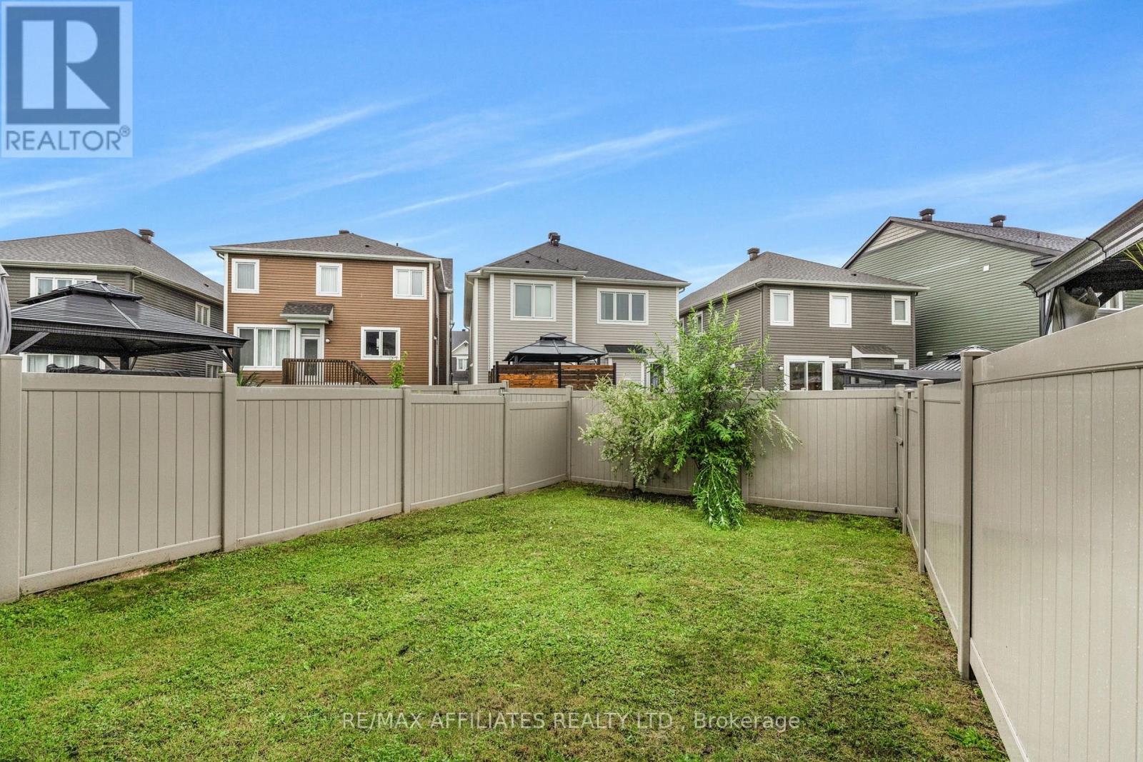 Photo 24 of 514 Broadleaf Street, Ottawa ON