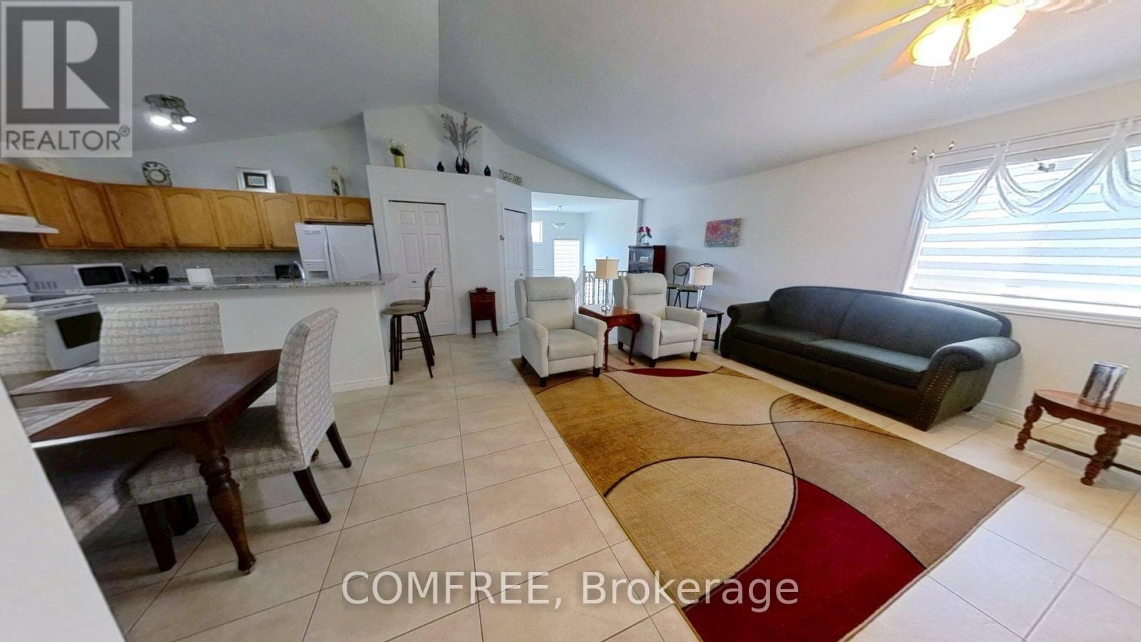 Photo 17 of 20 Normandy Avenue, Kingsville ON