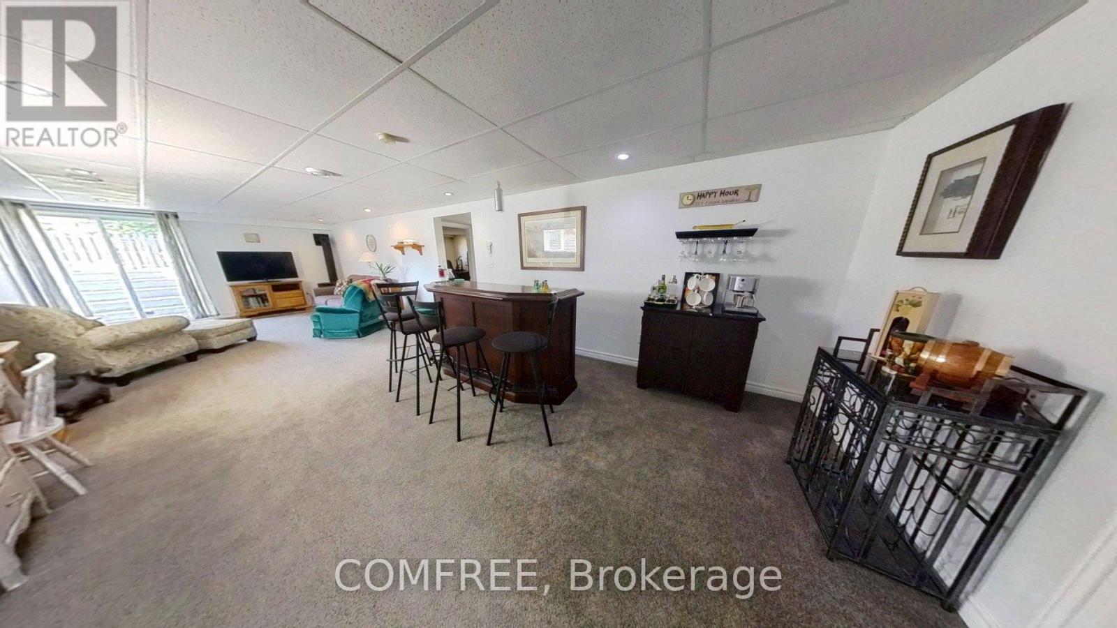 Photo 38 of 20 Normandy Avenue, Kingsville ON