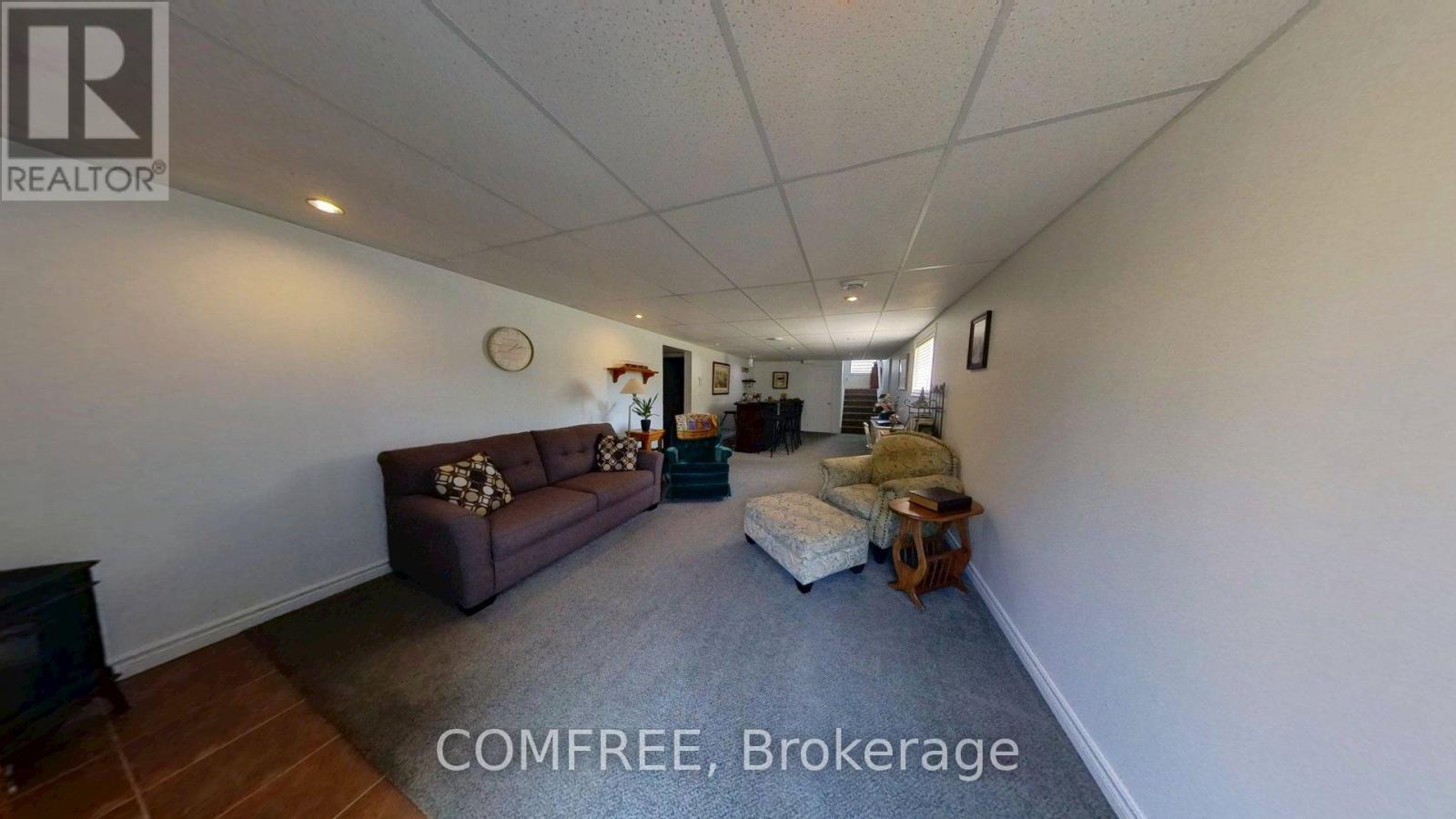 Photo 19 of 20 Normandy Avenue, Kingsville ON