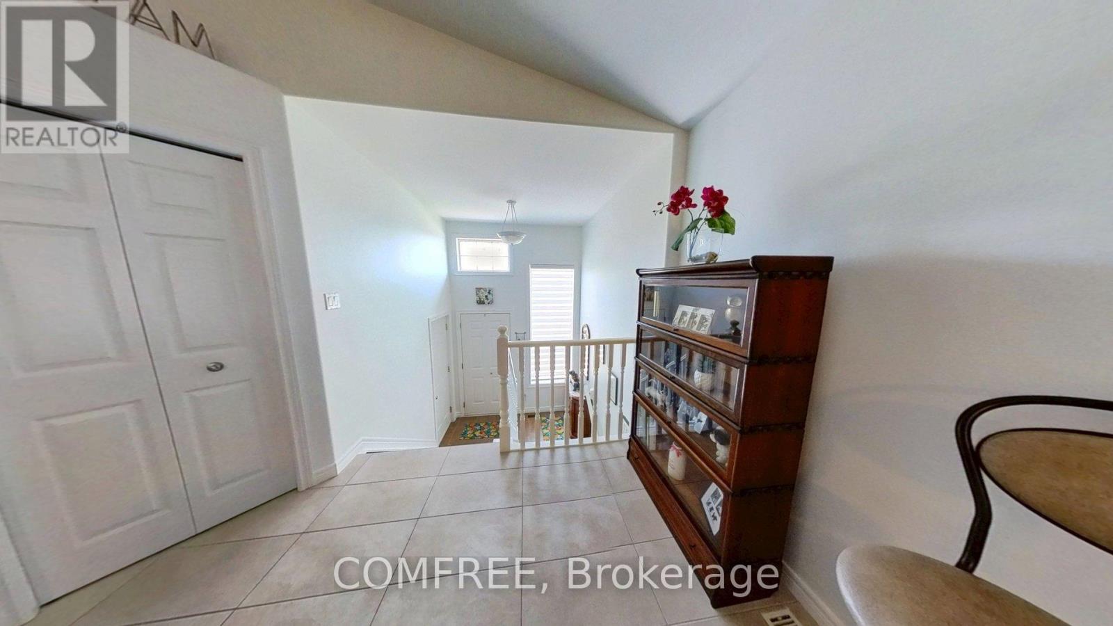 Photo 8 of 20 Normandy Avenue, Kingsville ON