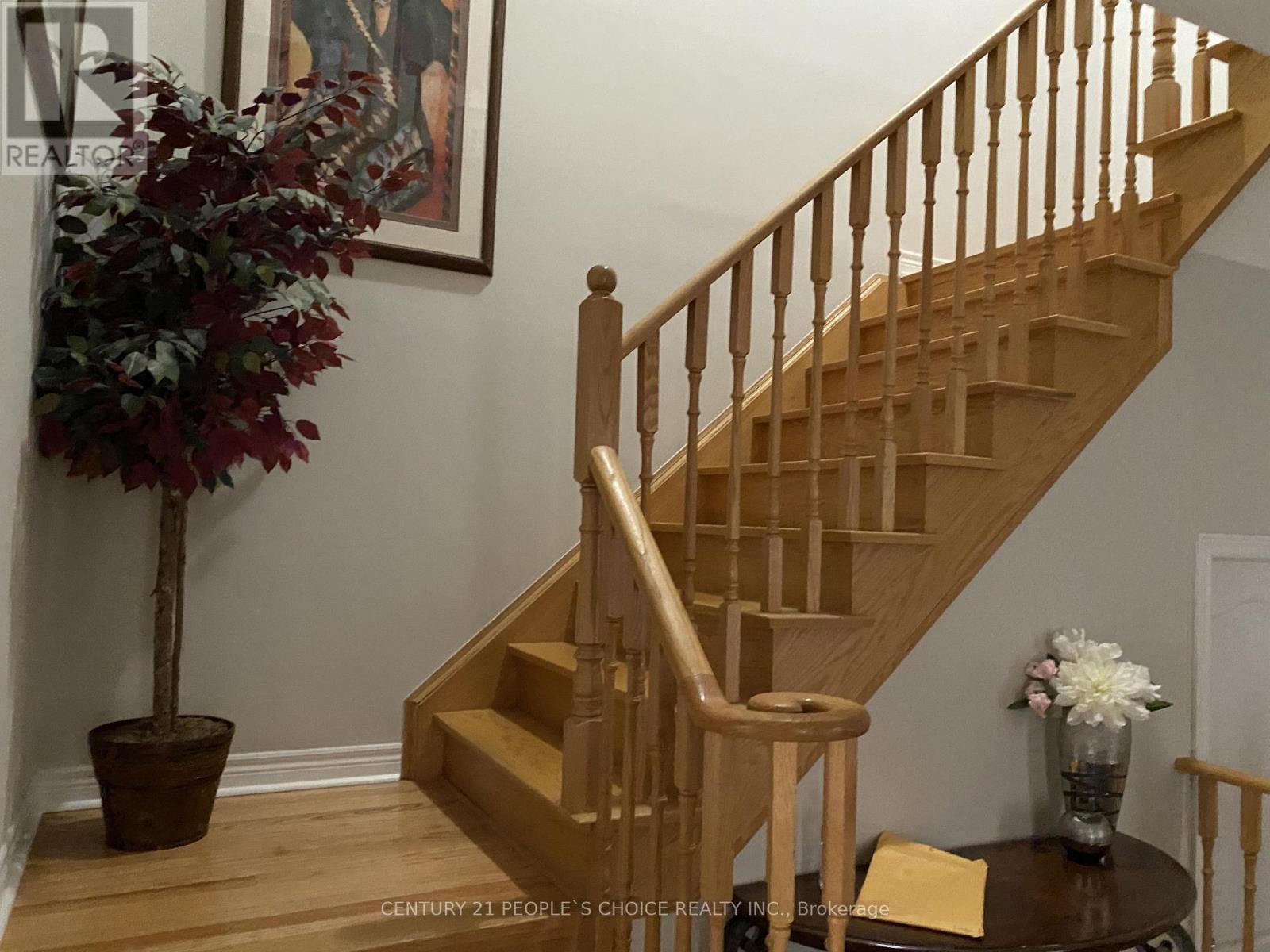 Photo 11 of 4757 Bluefeather Lane, Mississauga ON