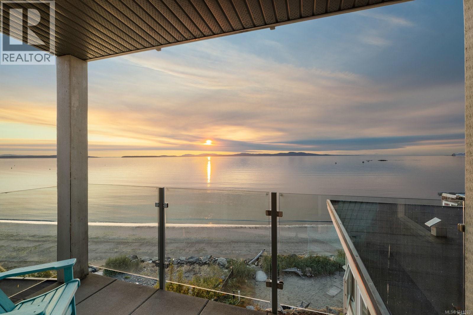  5009 Cordova Bay Road, Saanich