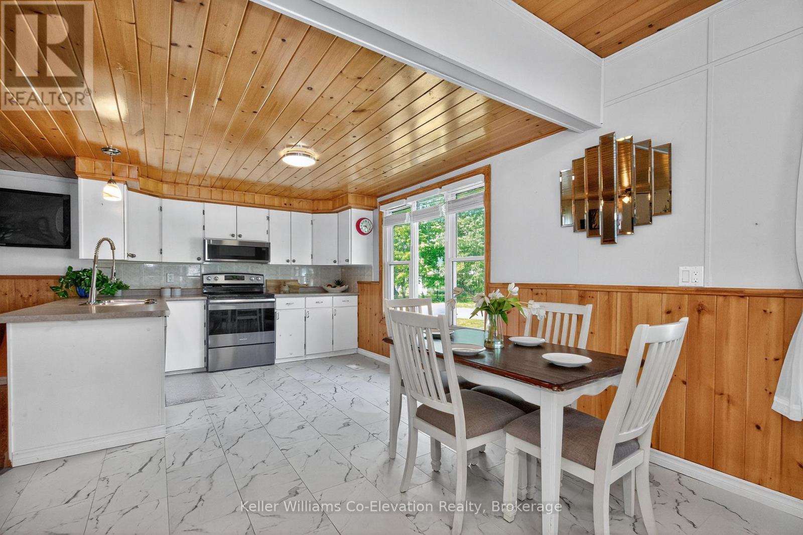 Photo 6 of 51 5263 Elliott Side Road, Tay ON